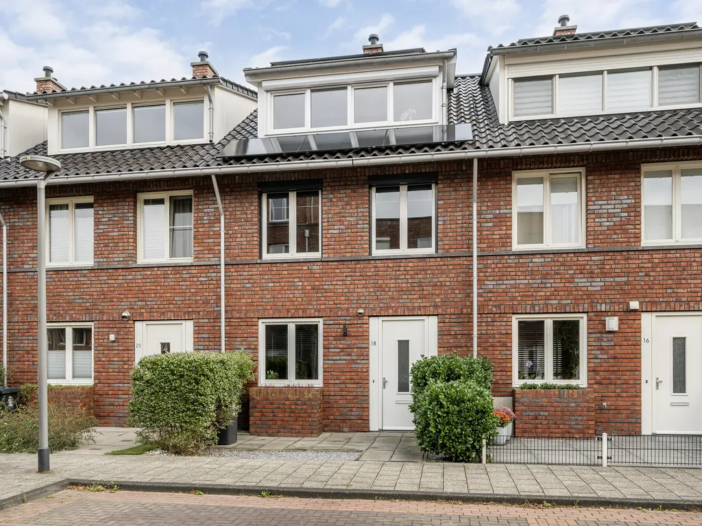 Turresstraat 18, NAALDWIJK