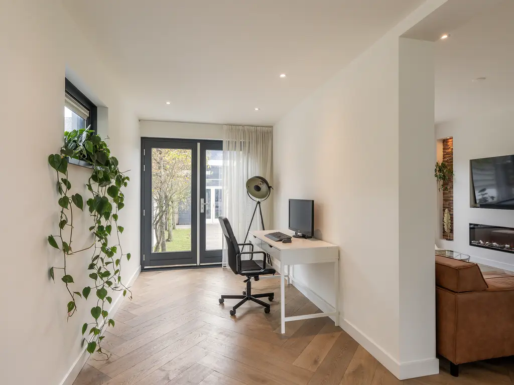 Hoge Geest 47, NAALDWIJK