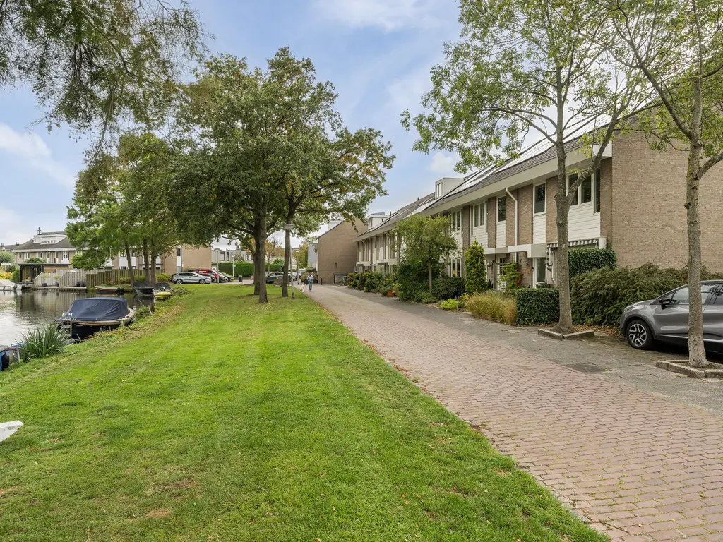 Groen van Prinstererstraat 27, NAALDWIJK