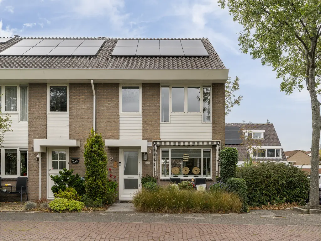Groen van Prinstererstraat 27, NAALDWIJK