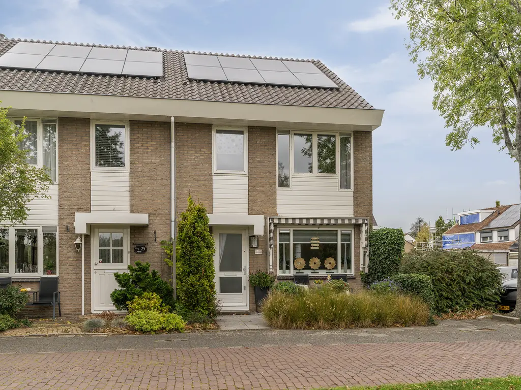 Groen van Prinstererstraat 27, NAALDWIJK