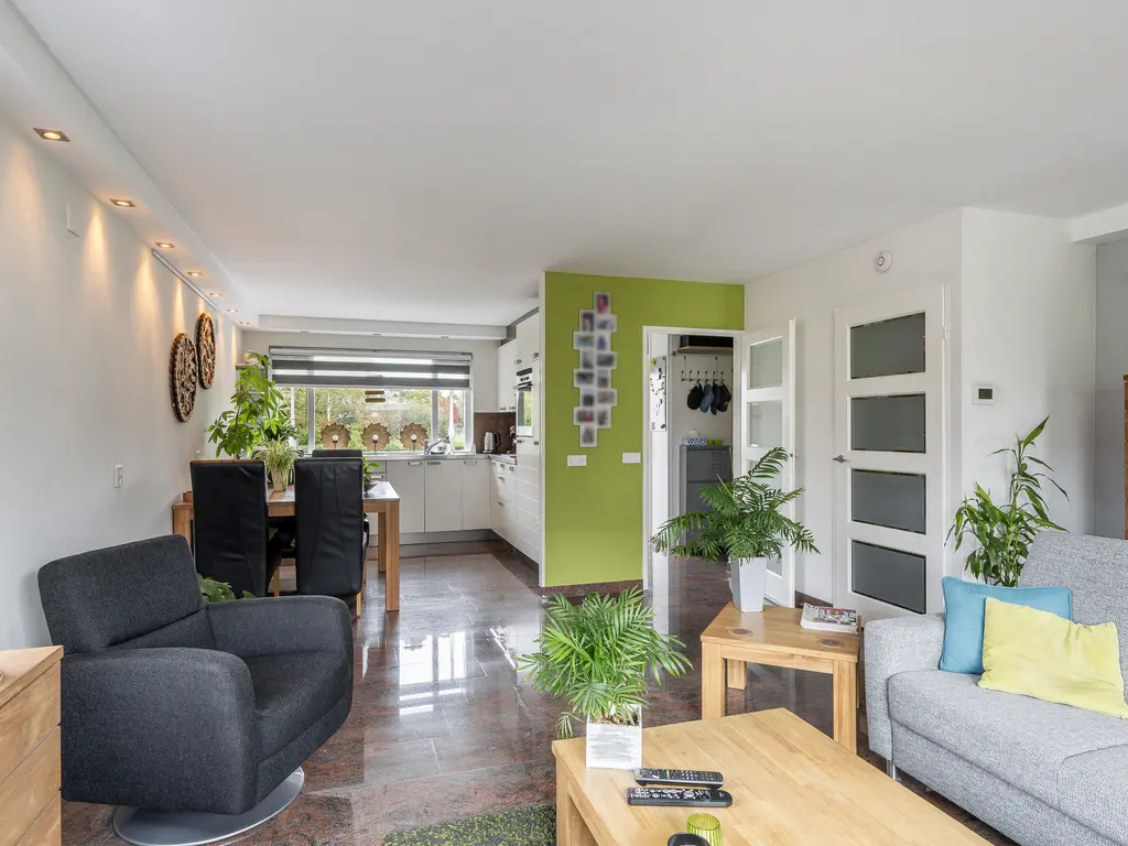 Groen van Prinstererstraat 27, NAALDWIJK