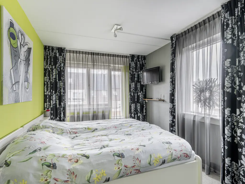 Groen van Prinstererstraat 27, NAALDWIJK