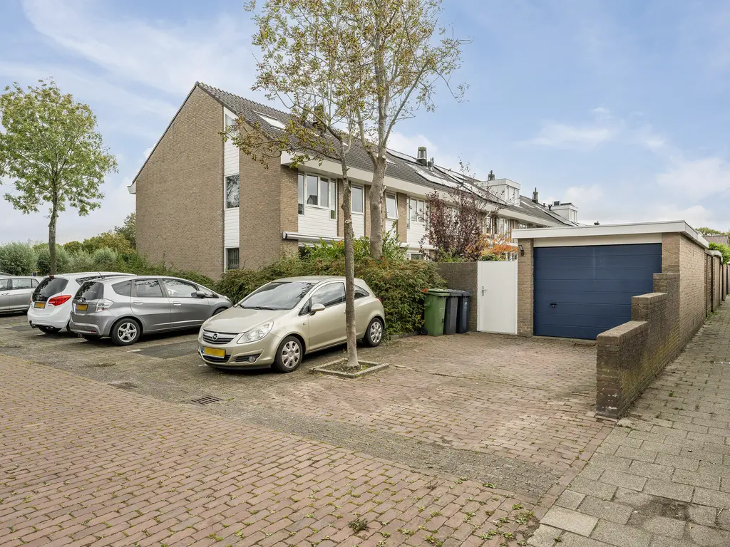 Groen van Prinstererstraat 27, NAALDWIJK
