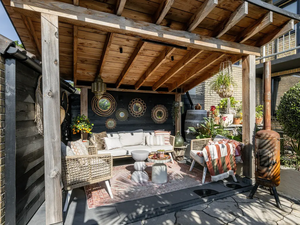 Rembrandtstraat 6, MONSTER