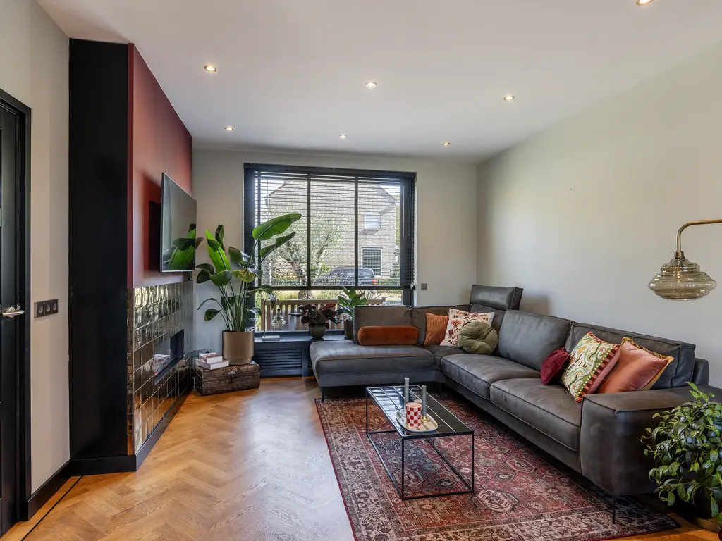 Rembrandtstraat 6, MONSTER