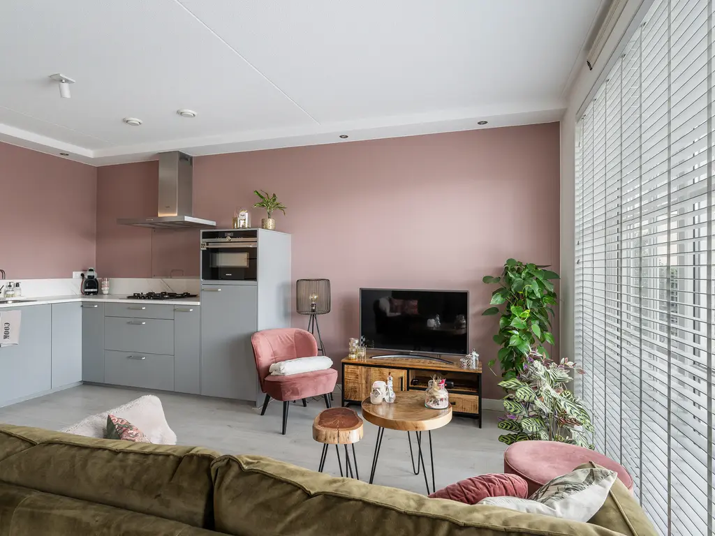 Sand-Ambachtstraat 93, 'S-GRAVENZANDE