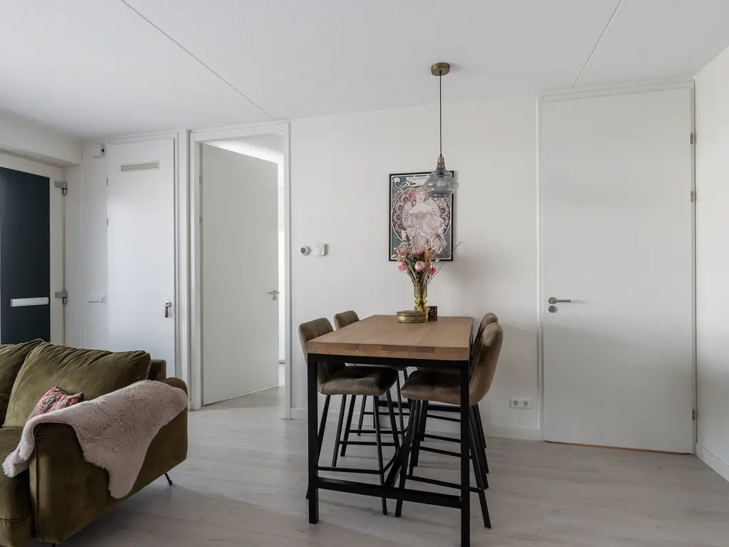 Sand-Ambachtstraat 93, 'S-GRAVENZANDE