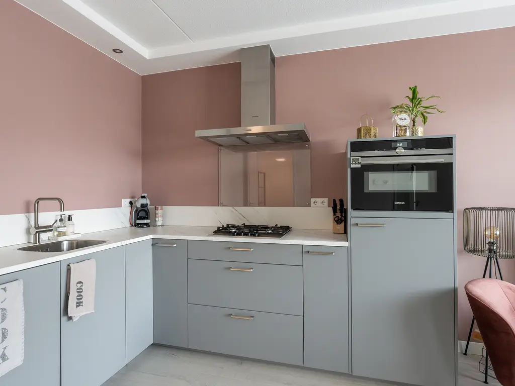 Sand-Ambachtstraat 93, 'S-GRAVENZANDE