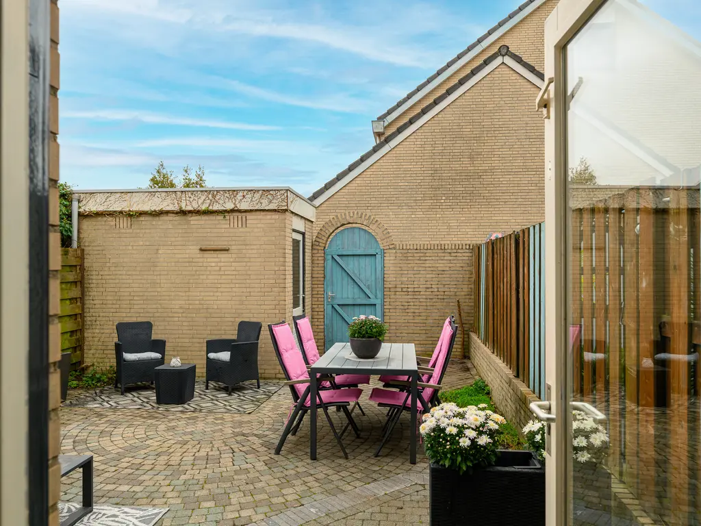 Meerkoet 46, 'S-GRAVENZANDE