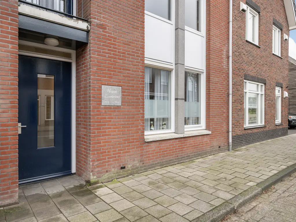 Zuidwind 20B, 'S-GRAVENZANDE