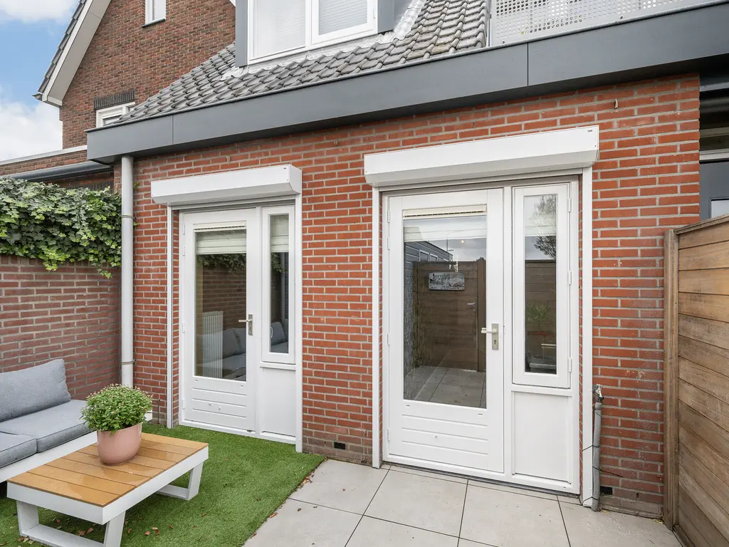 Zuidwind 20B, 'S-GRAVENZANDE