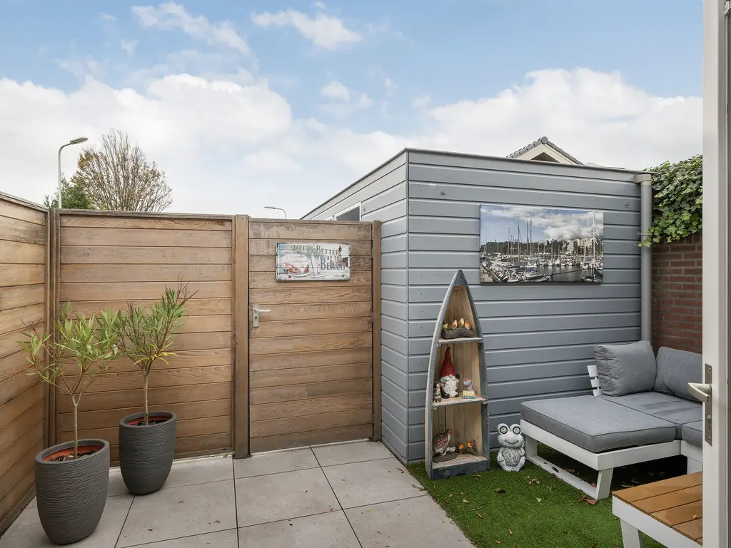 Zuidwind 20B, 'S-GRAVENZANDE