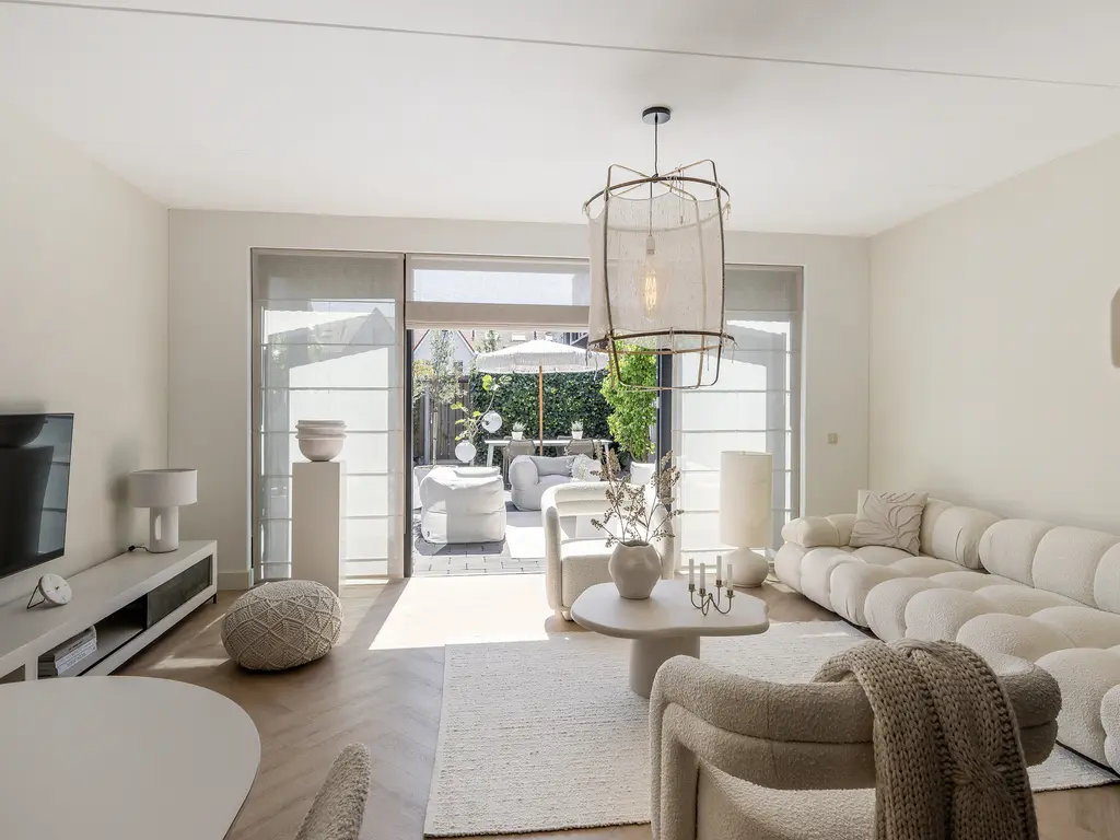 Citroenvlinder 35, 'S-GRAVENZANDE