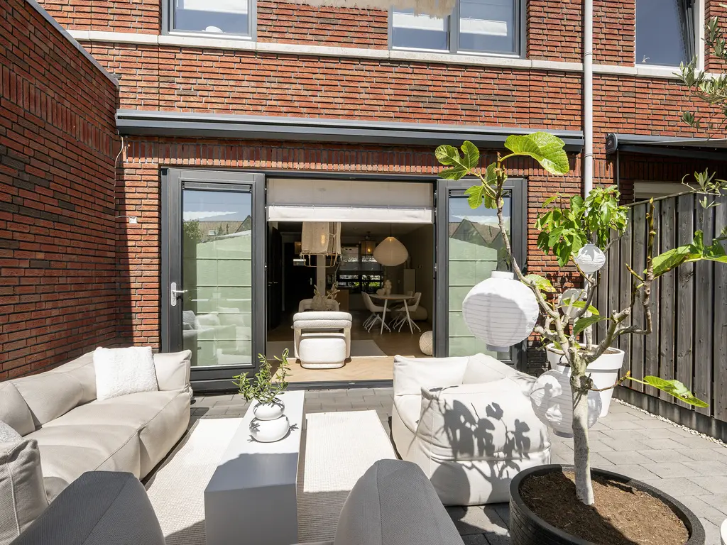 Citroenvlinder 35, 'S-GRAVENZANDE