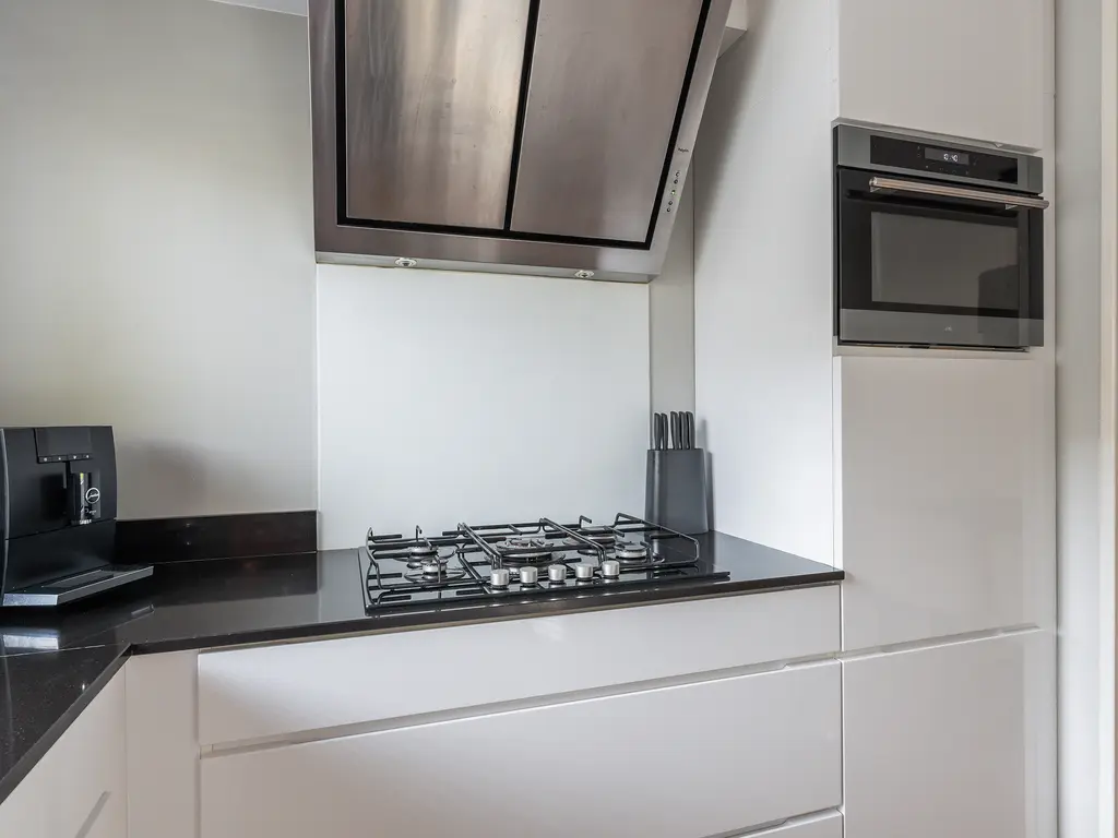 Laan van Delfland 26, MONSTER