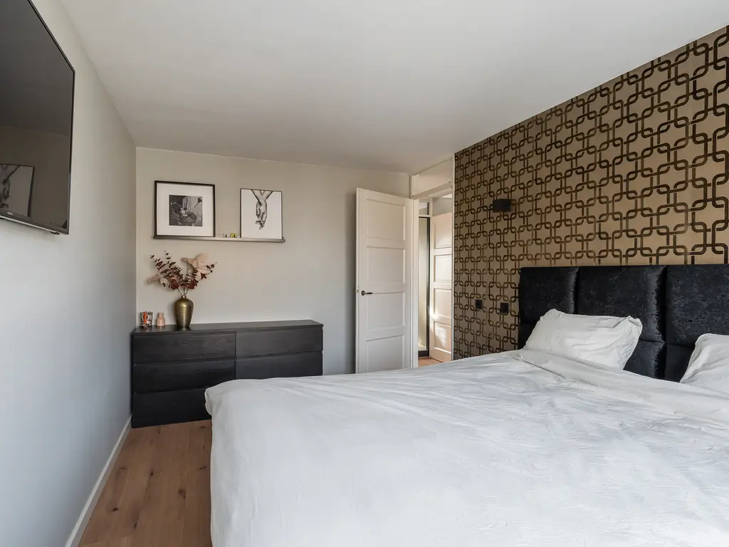 Laan van Delfland 26, MONSTER