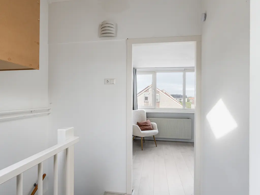 Laan van Delfland 26, MONSTER