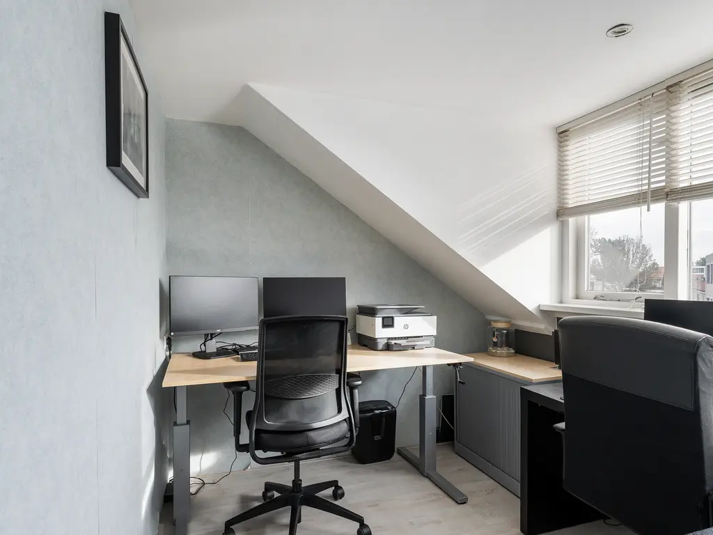 Laan van Delfland 26, MONSTER