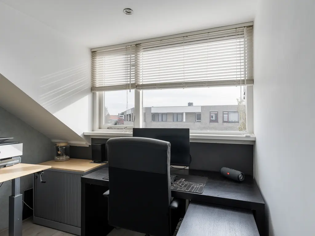 Laan van Delfland 26, MONSTER