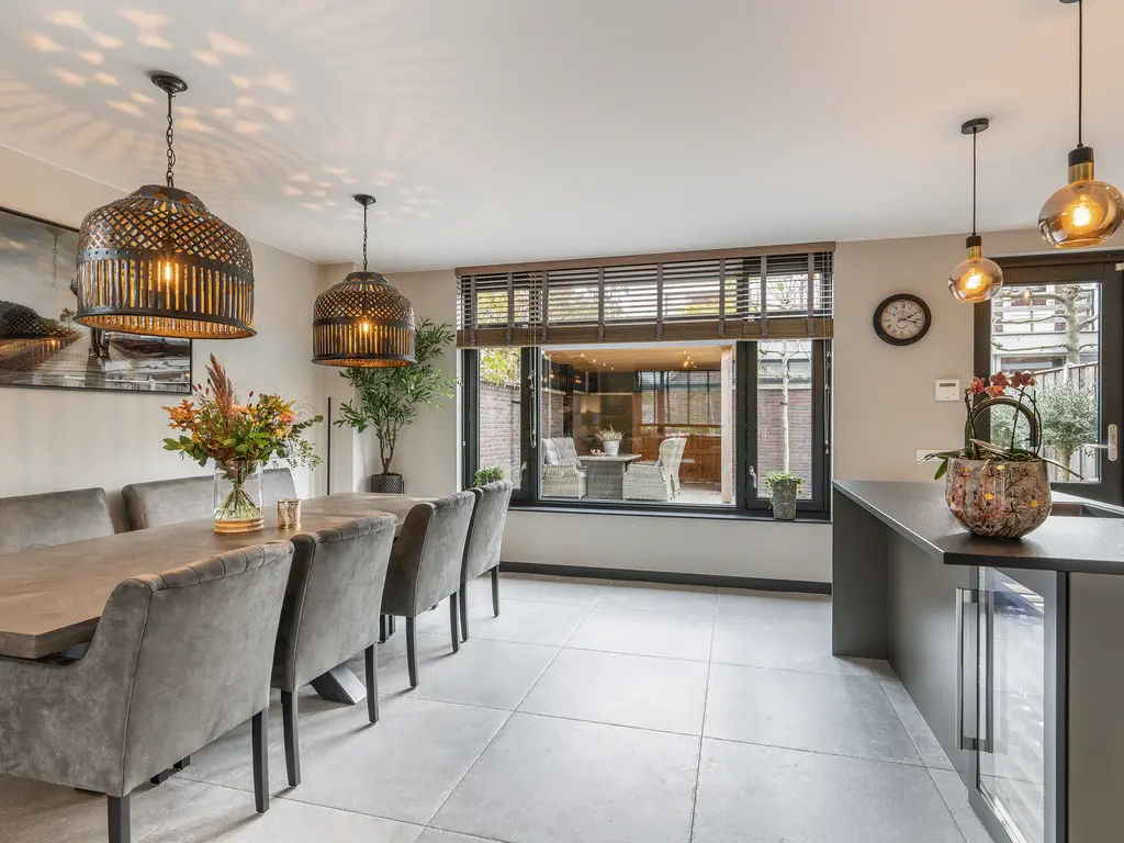 van de Kasteelestraat 117, 'S-GRAVENZANDE