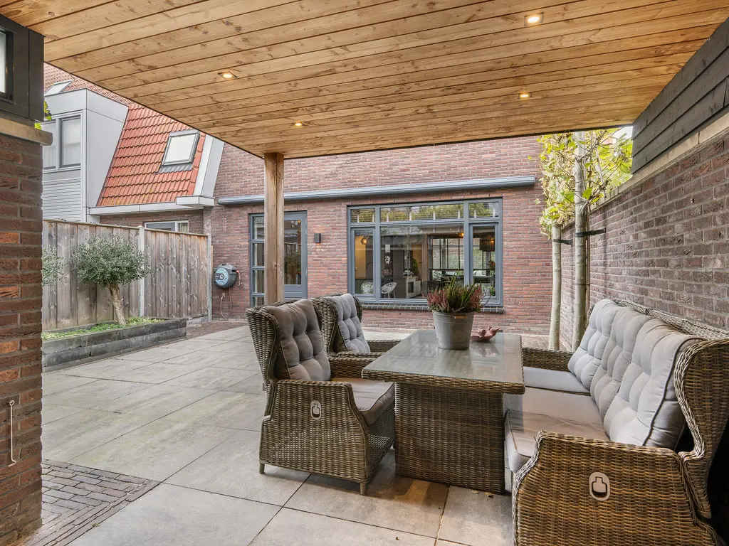 van de Kasteelestraat 117, 'S-GRAVENZANDE