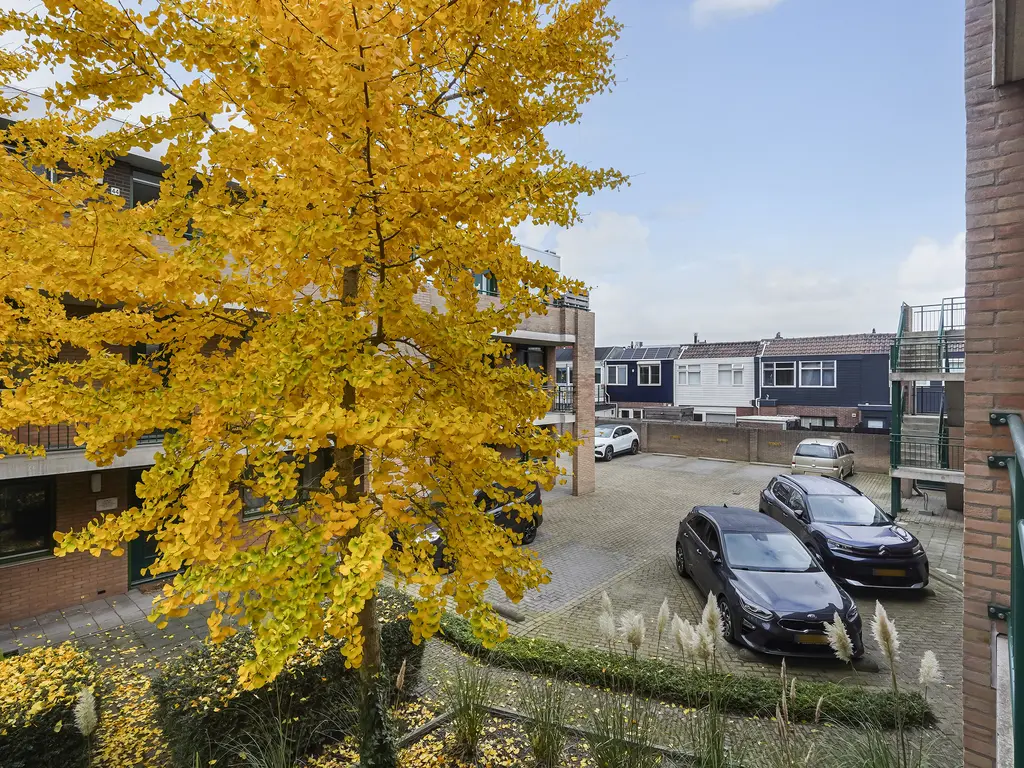 Hellendaalweg 22, 'S-GRAVENZANDE