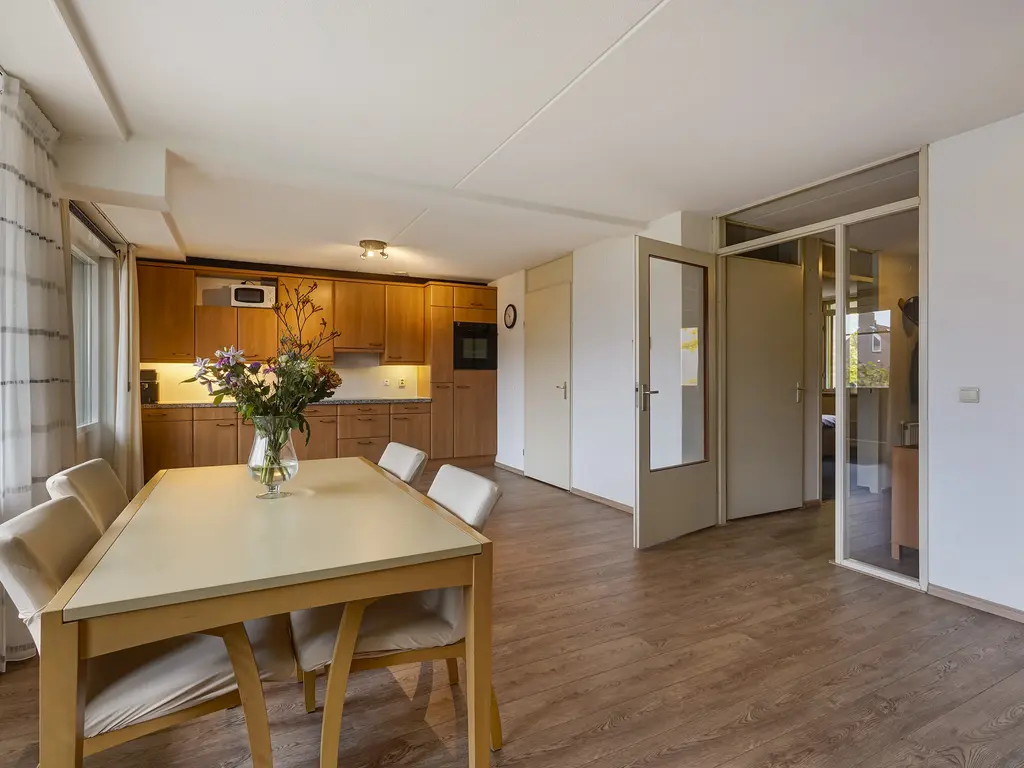 Hellendaalweg 22, 'S-GRAVENZANDE