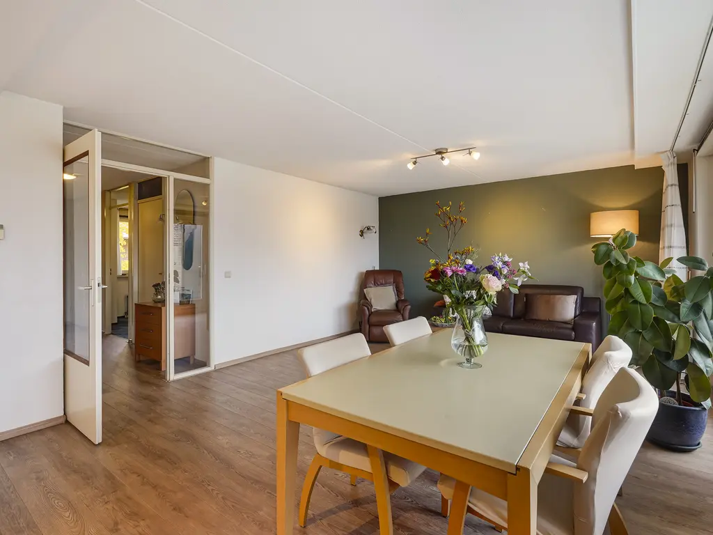 Hellendaalweg 22, 'S-GRAVENZANDE