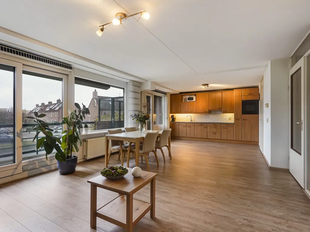 Hellendaalweg 22, 'S-GRAVENZANDE