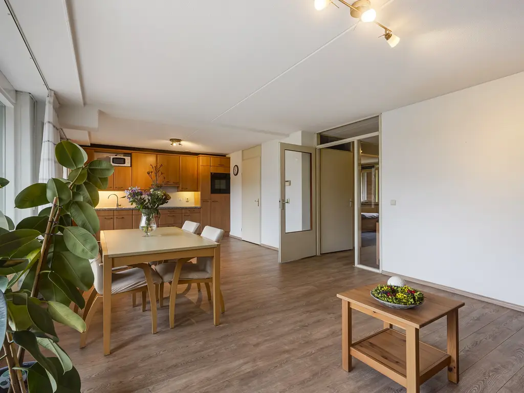 Hellendaalweg 22, 'S-GRAVENZANDE