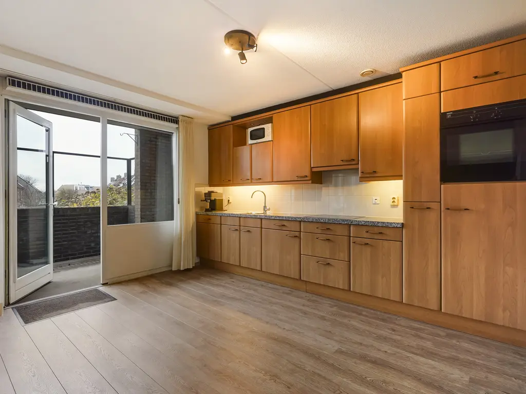 Hellendaalweg 22, 'S-GRAVENZANDE