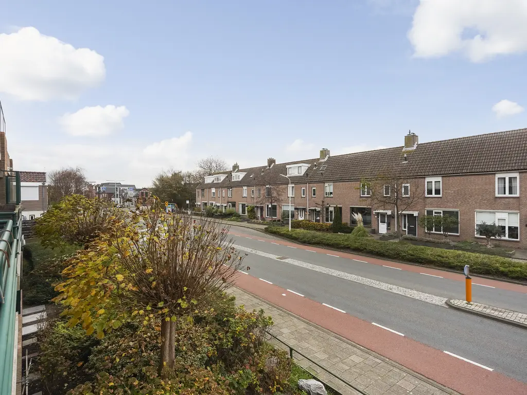 Hellendaalweg 22, 'S-GRAVENZANDE