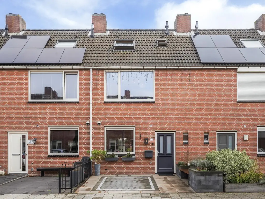 Heliotroop 39, 'S-GRAVENZANDE