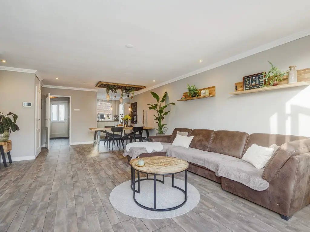 Heliotroop 39, 'S-GRAVENZANDE