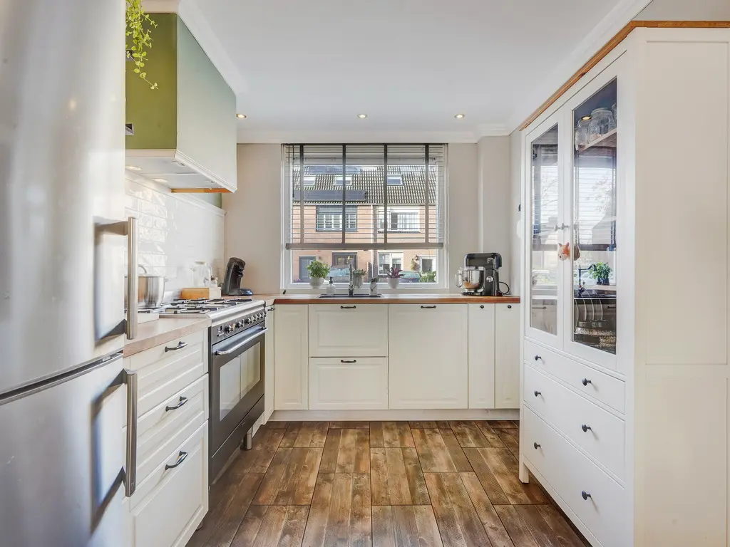 Heliotroop 39, 'S-GRAVENZANDE