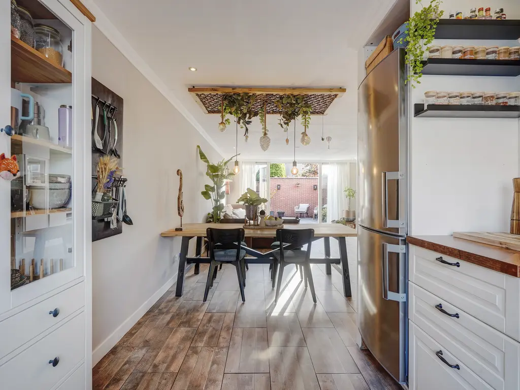 Heliotroop 39, 'S-GRAVENZANDE