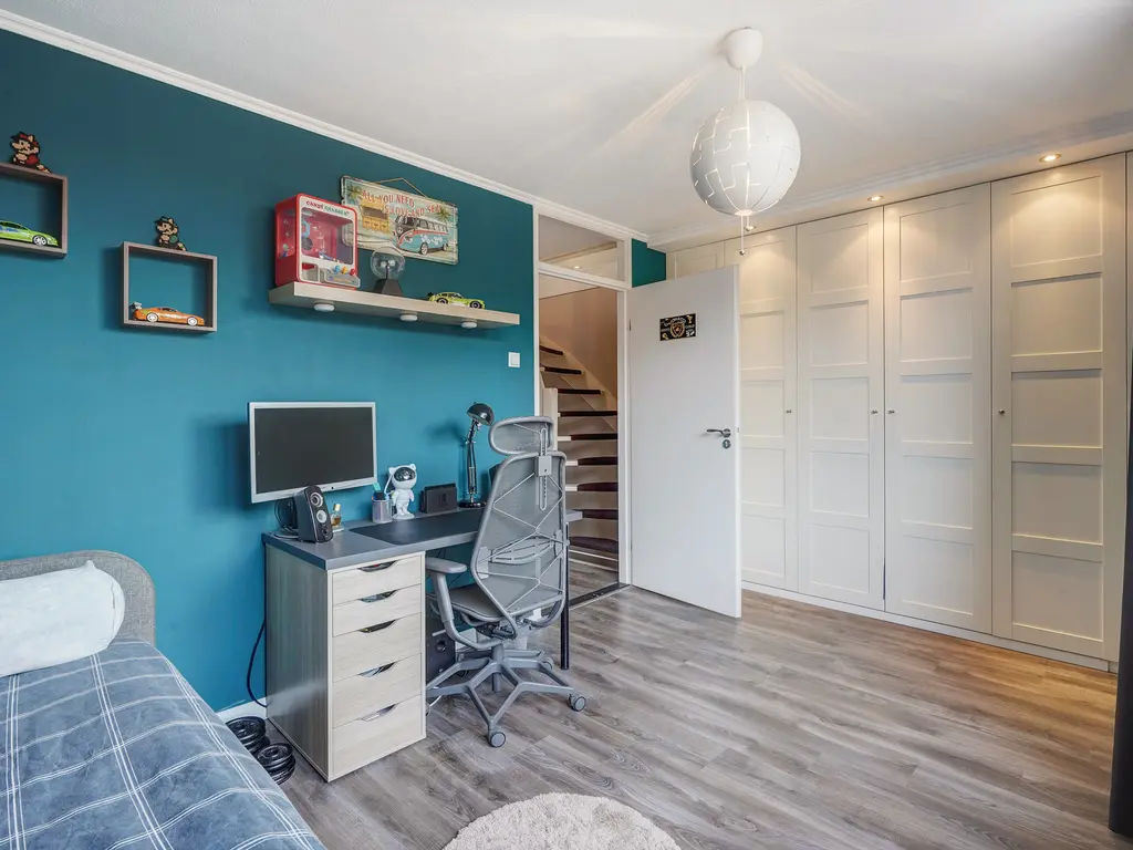 Heliotroop 39, 'S-GRAVENZANDE