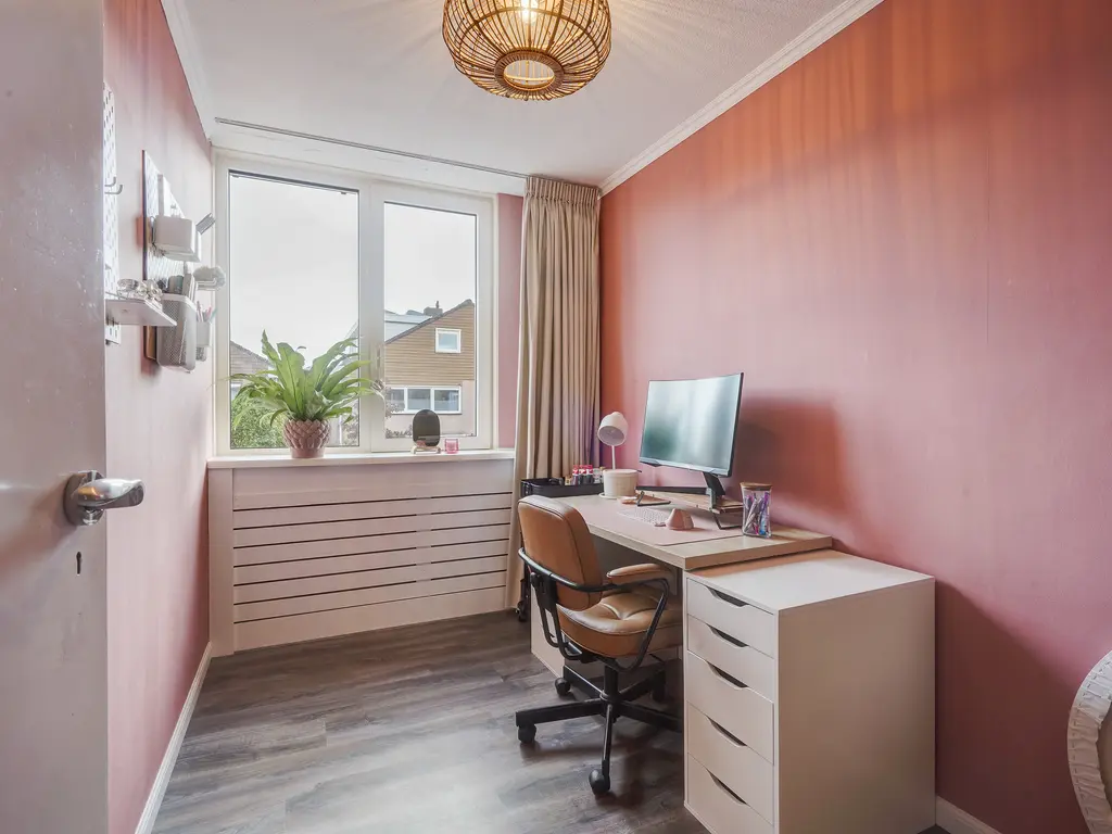 Heliotroop 39, 'S-GRAVENZANDE