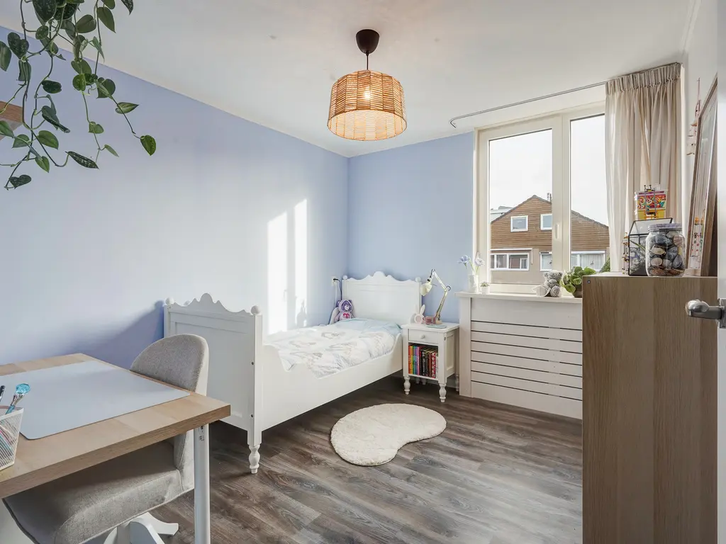 Heliotroop 39, 'S-GRAVENZANDE