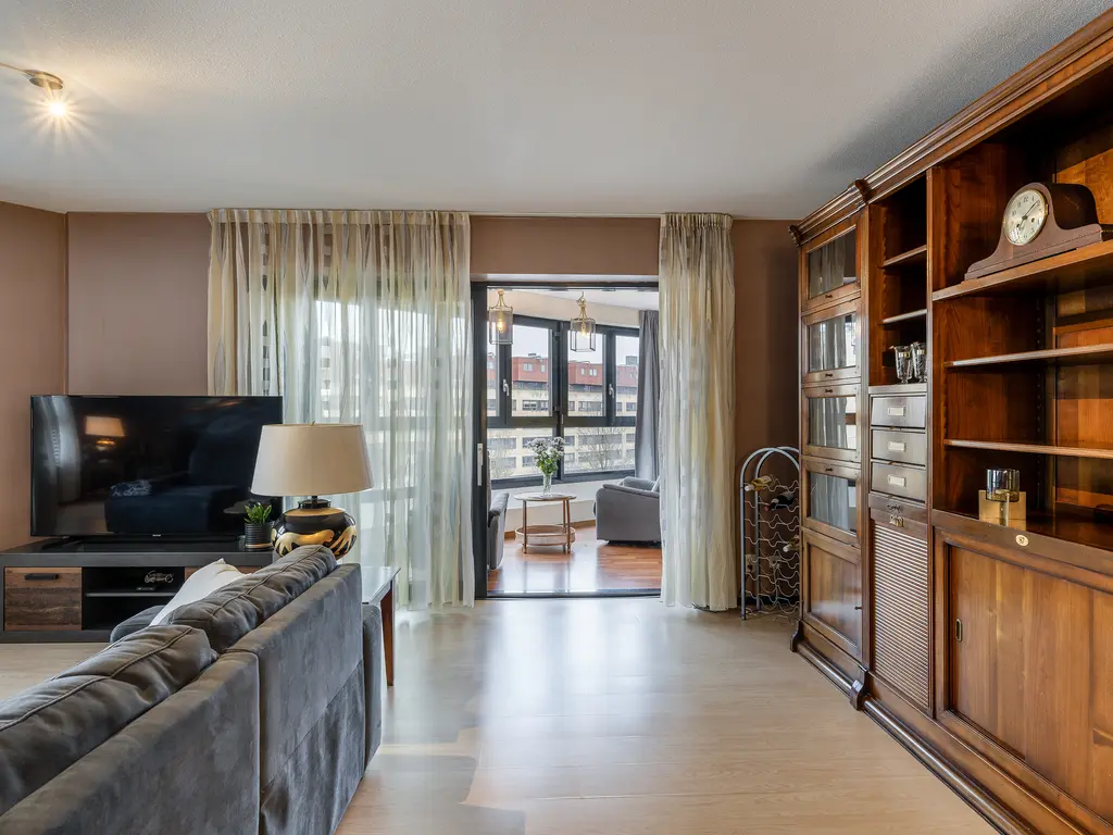 Peter van Anrooylaan 195, MAASSLUIS