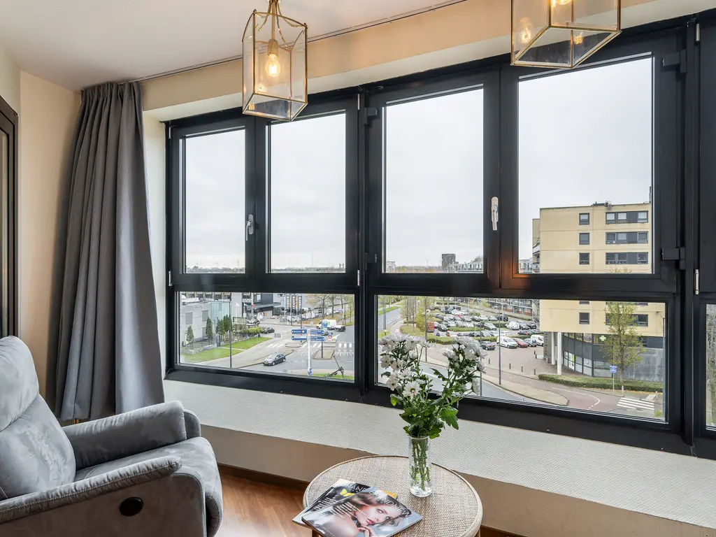 Peter van Anrooylaan 195, MAASSLUIS