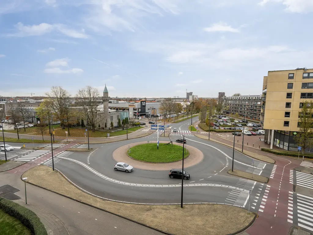 Peter van Anrooylaan 195, MAASSLUIS