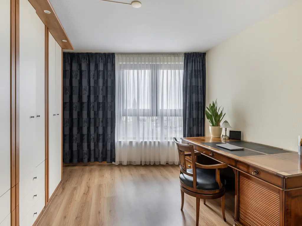 Peter van Anrooylaan 195, MAASSLUIS