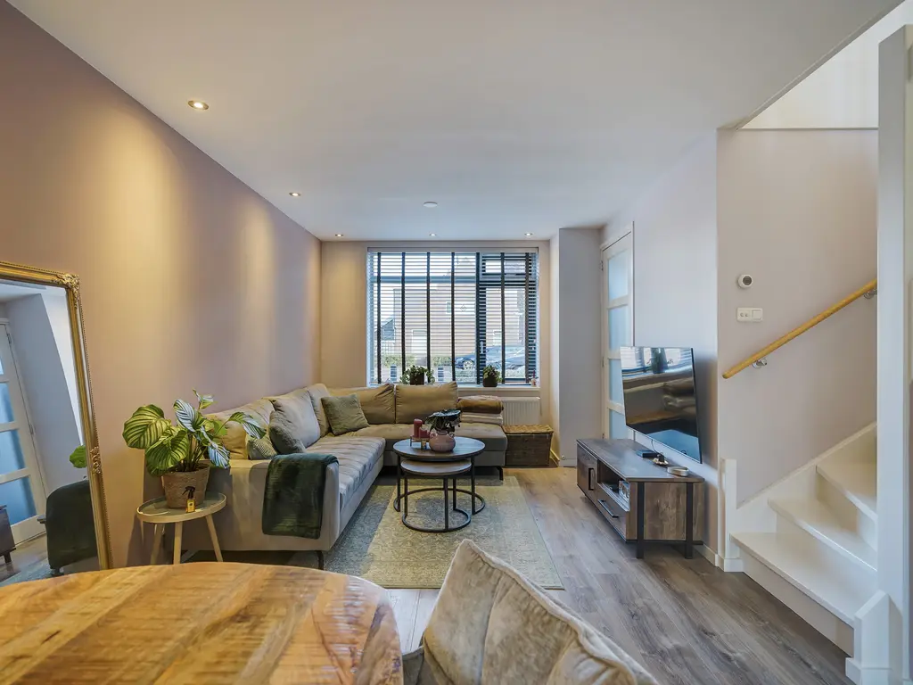 Van Deursenstraat 3, NAALDWIJK