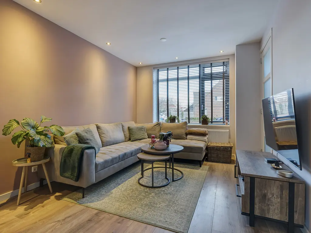 Van Deursenstraat 3, NAALDWIJK