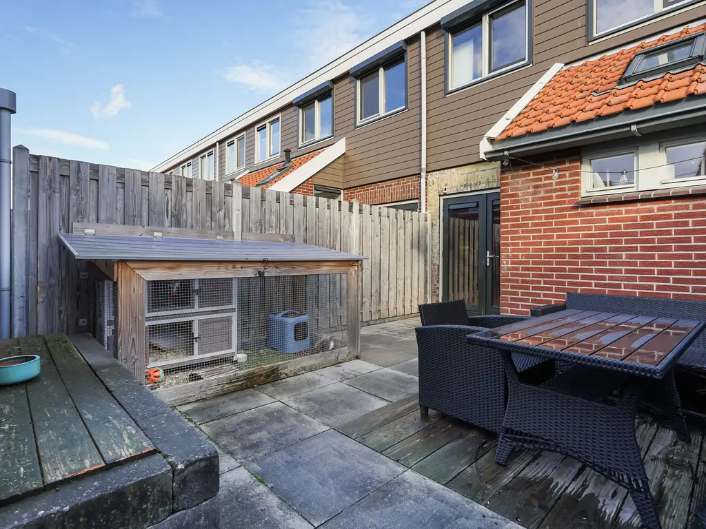 Van Deursenstraat 3, NAALDWIJK