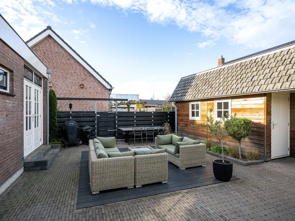 Dijkweg 77A, NAALDWIJK