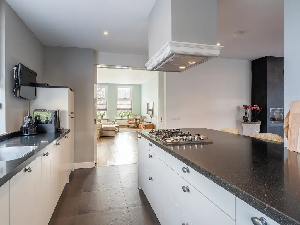 Dijkweg 77A, NAALDWIJK