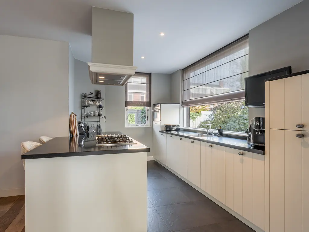 Dijkweg 77A, NAALDWIJK